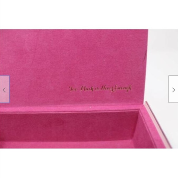 Lilly Pulitzer Elephant Jewelry Box Thermos Set - Picture 4 of 8